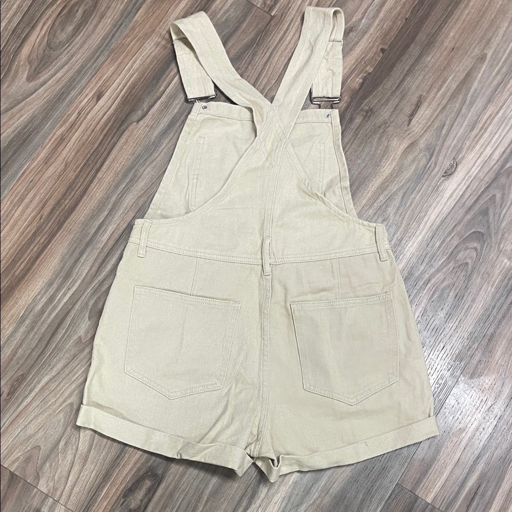 Overall shorts - Picture 6 of 6